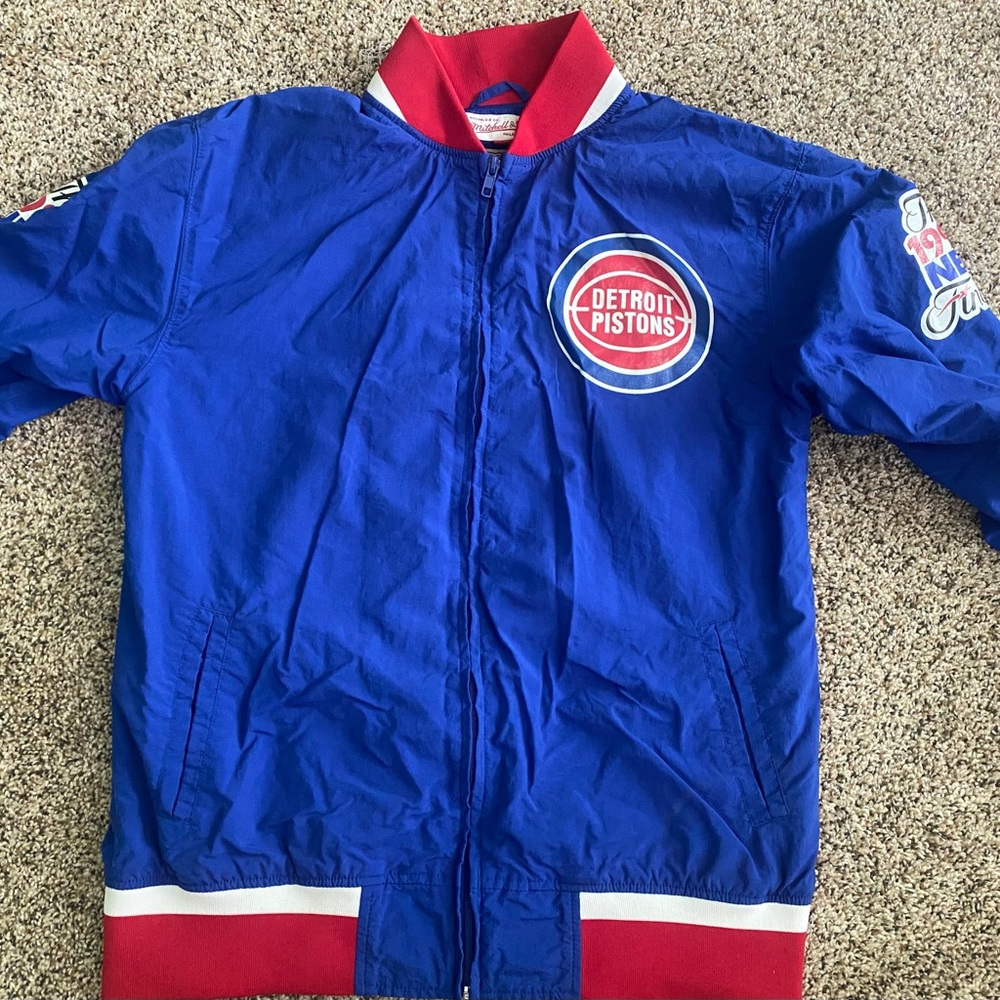 Detroit Pistons Windbreaker